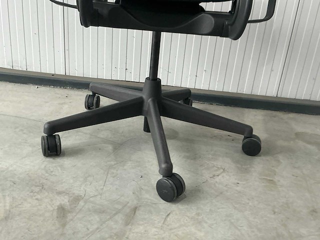 Herman miller celle bureaustoel - afbeelding 5 van  6