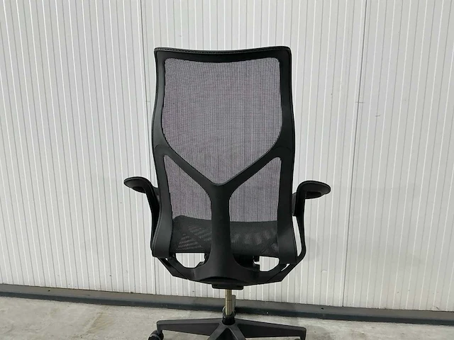 Herman miller cosm highback bureaustoel - afbeelding 4 van  6