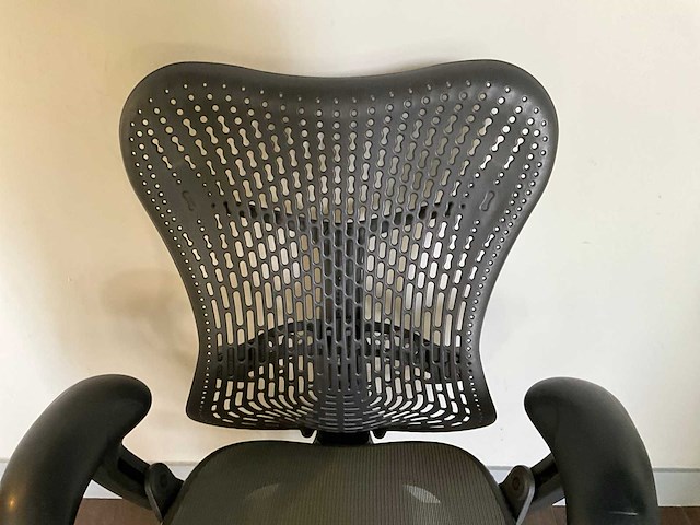 Herman miller mirra bureaustoel - afbeelding 3 van  6