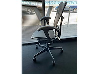 Herman miller mirra bureaustoel - afbeelding 4 van  8