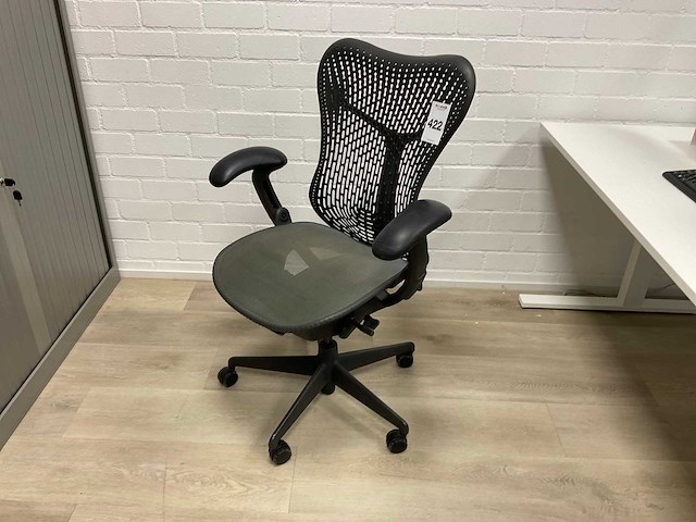 Herman miller mirra bureaustoel - afbeelding 3 van  9