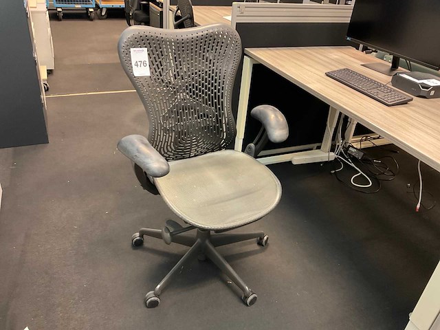 Herman miller mirra bureaustoel - afbeelding 1 van  11