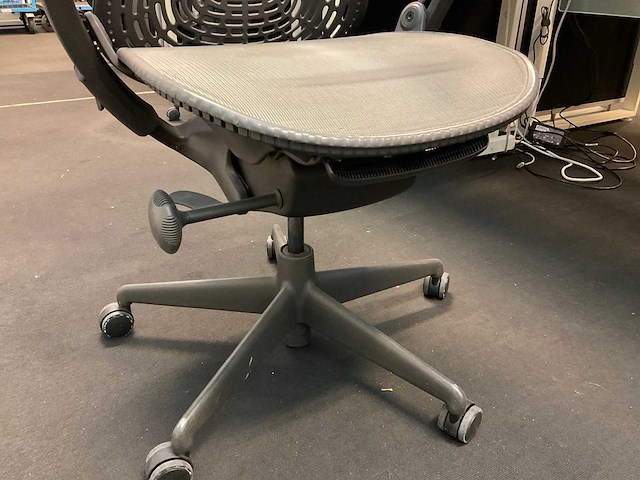 Herman miller mirra bureaustoel - afbeelding 11 van  11