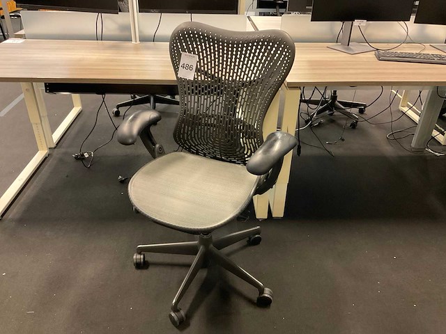 Herman miller mirra bureaustoel - afbeelding 3 van  9