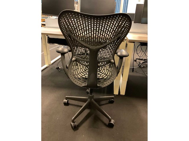 Herman miller mirra bureaustoel - afbeelding 5 van  9