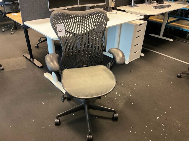 Herman miller mirra bureaustoel - afbeelding 2 van  9
