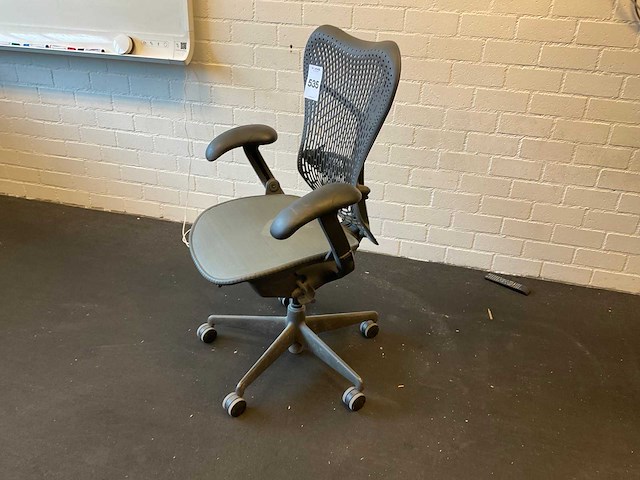 Herman miller mirra bureaustoel - afbeelding 3 van  9