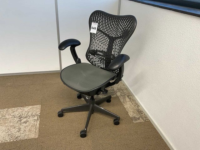 Herman miller mirra bureaustoel - afbeelding 3 van  9