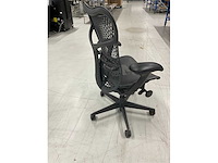 Herman miller mirra bureaustoel - afbeelding 7 van  9