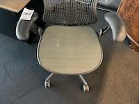 Herman miller mirra bureaustoel - afbeelding 7 van  8