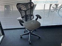 Herman miller mirra bureaustoel - afbeelding 8 van  8