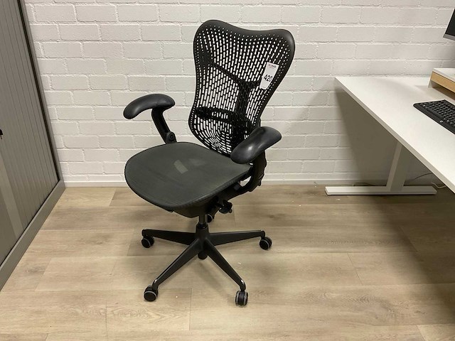 Herman miller mirra bureaustoel - afbeelding 3 van  9