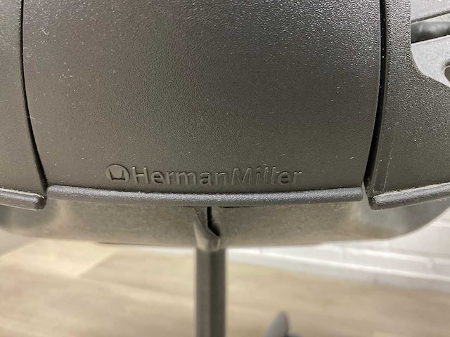 Herman miller mirra bureaustoel - afbeelding 9 van  9