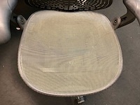 Herman miller mirra bureaustoel - afbeelding 10 van  11