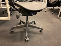 Herman miller mirra bureaustoel - afbeelding 8 van  9