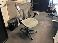 Herman miller mirra bureaustoel - afbeelding 5 van  12