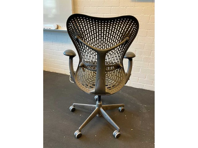 Herman miller mirra bureaustoel - afbeelding 5 van  9