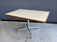Herman miller ultra tafel - afbeelding 1 van  5