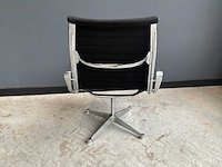 Herman miller / vitra ea 115 stoel - afbeelding 3 van  5