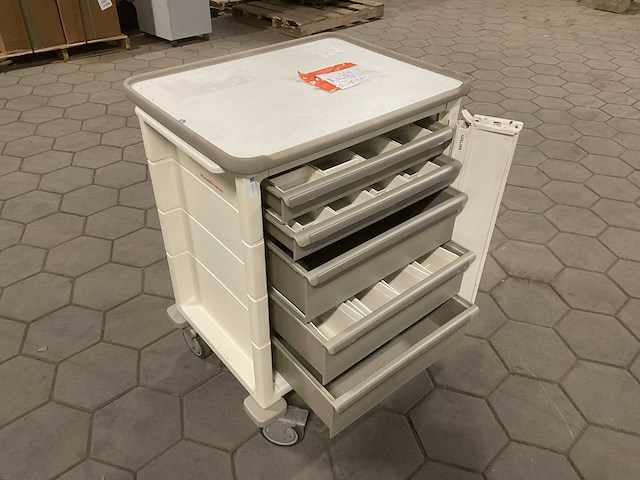 Hermanmiller healthcare hospital cart - afbeelding 5 van  7
