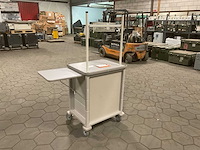 Hermanmiller milcare hospital cart - afbeelding 3 van  8