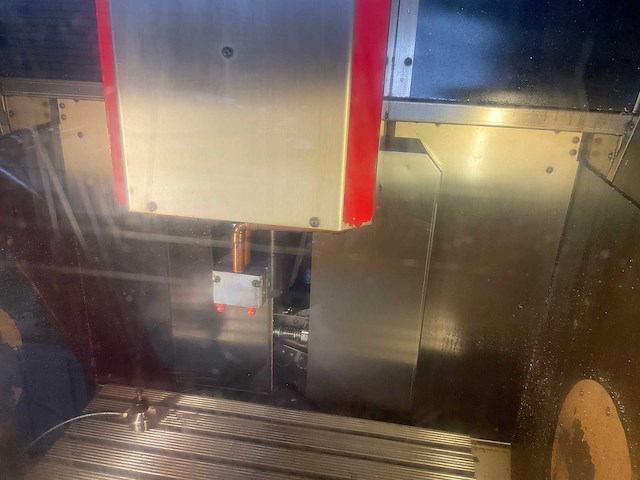 Hermle c600 v cnc universele bewerkingscentrum - afbeelding 9 van  19
