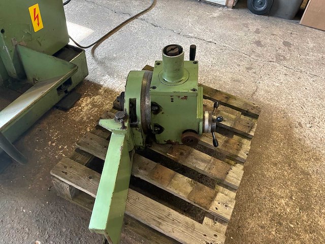 Hermle uwf800 freesmachine - afbeelding 2 van  7