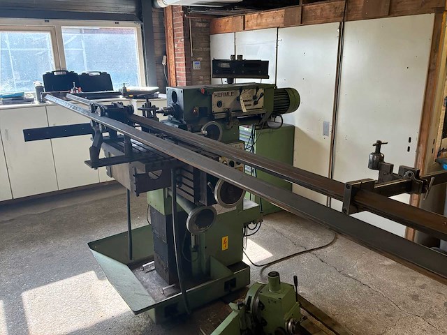 Hermle uwf800 freesmachine - afbeelding 5 van  7