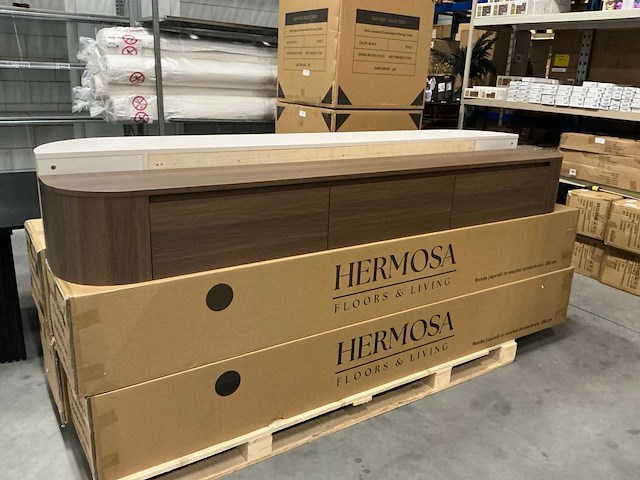 Hermosa ronde japandi tv meubel donkerbruin 240cm h28cm - afbeelding 1 van  5