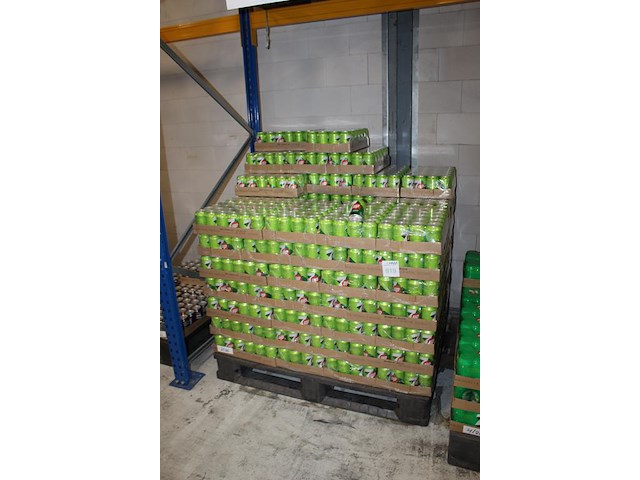 Hero cassis. 120 trays a 24 blikken 0,25l. totaal 2880 blikken. tht 7-2026. bod is inclusief 432 euro stati... - afbeelding 2 van  3