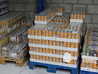 Hero sinaasappel 1272 blikken met tht 11-2025. bod is inclusief 190,80 euro statiegeld - afbeelding 1 van  2