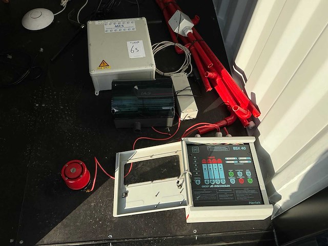 Hertek bsx 40 brandmeldcentrale - afbeelding 1 van  6
