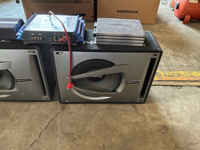 Hertz dbx 250 subwoofer (2x) - afbeelding 6 van  11