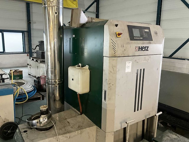 Herz biocontrol 3000 pelletkachel - afbeelding 10 van  12