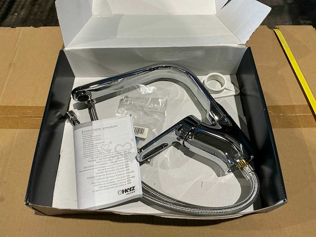 Herz uh00172 keukenmengkraan - afbeelding 1 van  7