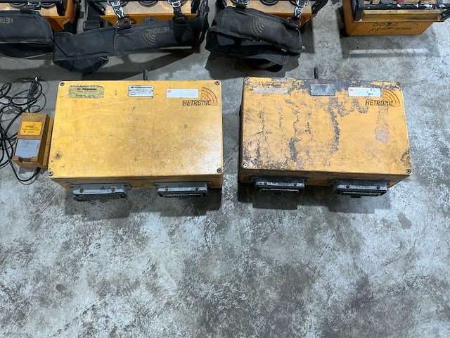 Hetronic industriële radiografische afstandsbedieningen - afbeelding 4 van  8