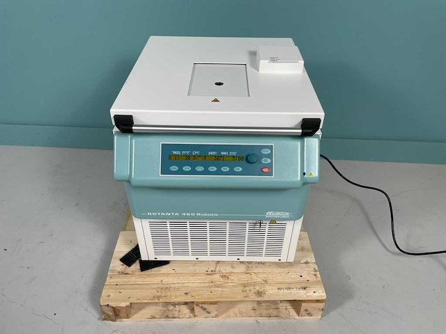 Hettich - rotanta 460 robotic - centrifuge - 2012 - afbeelding 1 van  9