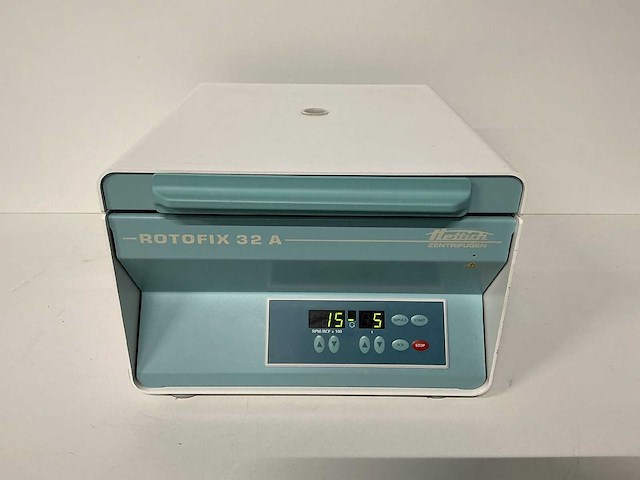 Hettich - rotofix 32a - centrifuge - afbeelding 1 van  3