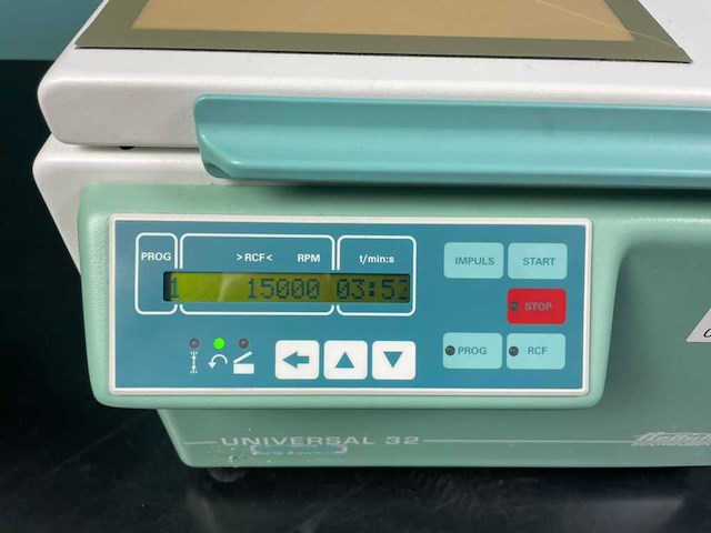 Hettich - universal 32 - centrifuge - 2000 - afbeelding 5 van  7