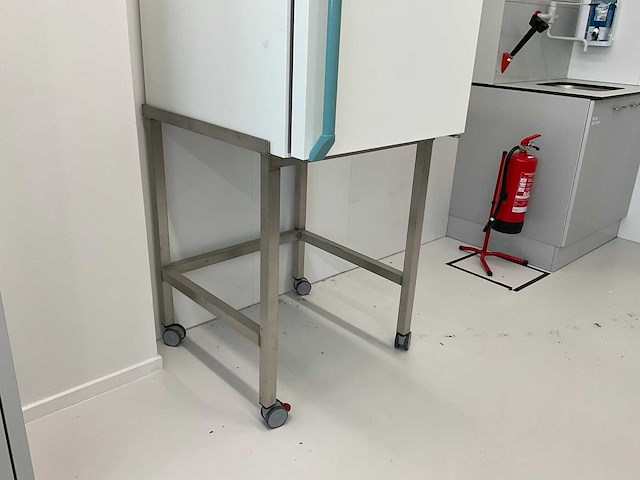 Hettich hettcube 200 laboratoriumincubator - afbeelding 9 van  9