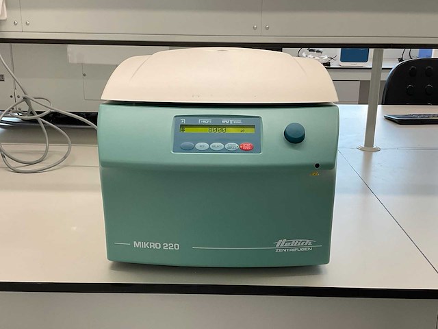 Hettich mikro 220 centrifuge - afbeelding 3 van  6