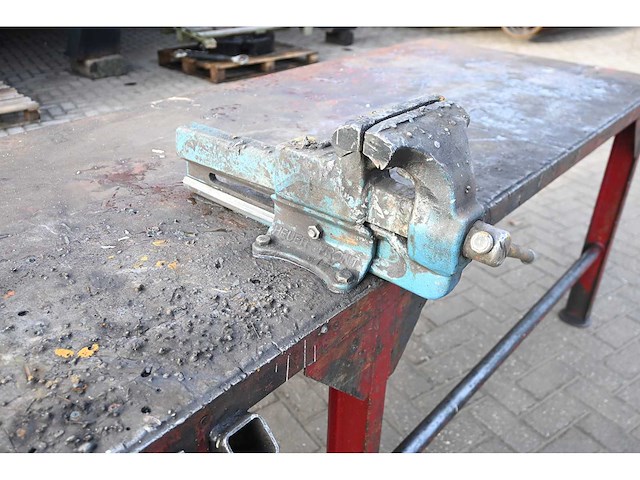Heuer front - stalen werkbank - afbeelding 5 van  7