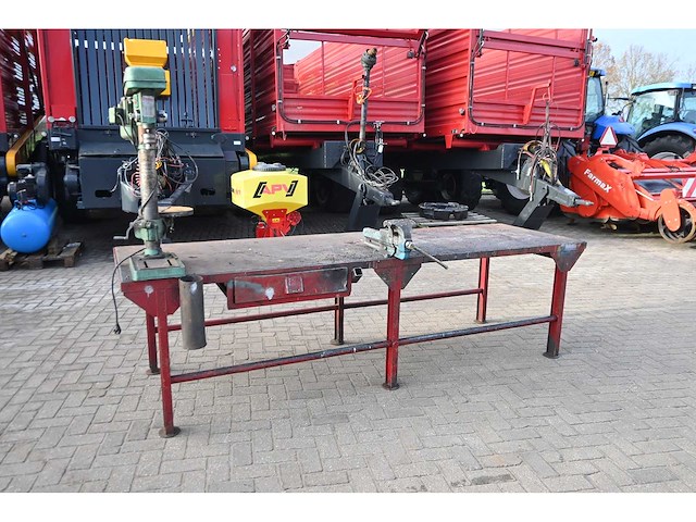 Heuer front - stalen werkbank - afbeelding 1 van  7