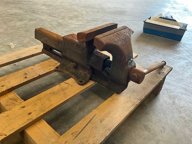 Heuer front bankschroef - afbeelding 3 van  6