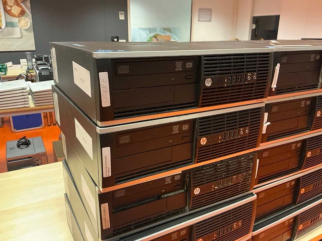 Hewlett-packard - hp compaq elite 8300 sff - desktop (12x) - afbeelding 2 van  6