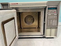 Hewlett packard 5890 series 2 diverse laboratoriumapparatuur - afbeelding 11 van  11