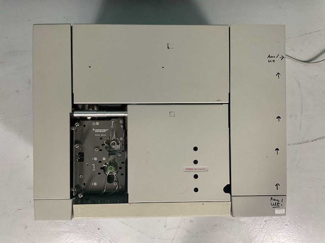 Hewlett packard 5890 series 2 diverse laboratoriumapparatuur - afbeelding 5 van  11