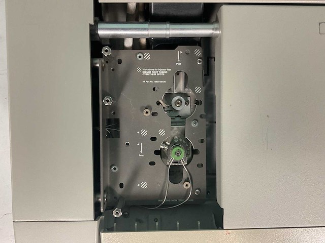 Hewlett packard 5890 series 2 diverse laboratoriumapparatuur - afbeelding 6 van  11