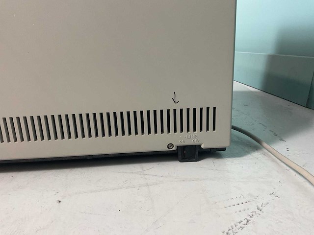 Hewlett packard 5890 series 2 diverse laboratoriumapparatuur - afbeelding 8 van  11