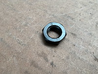 Hexagon nut (1300x) - afbeelding 1 van  5